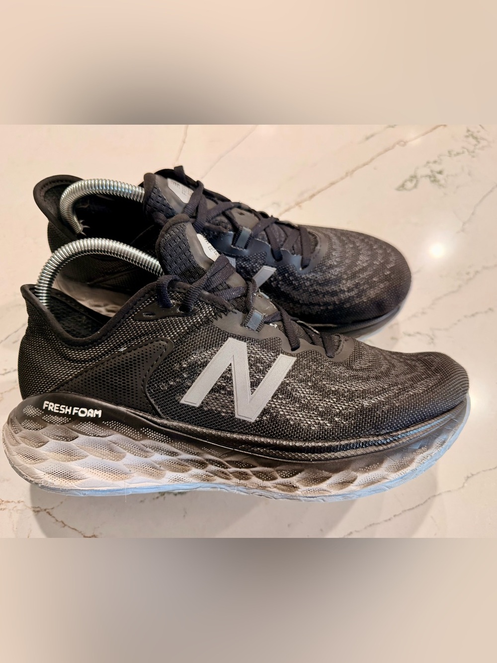 New Balance Fresh Foam More V2 Women's Running Shoe Black/ White  Size 9.5